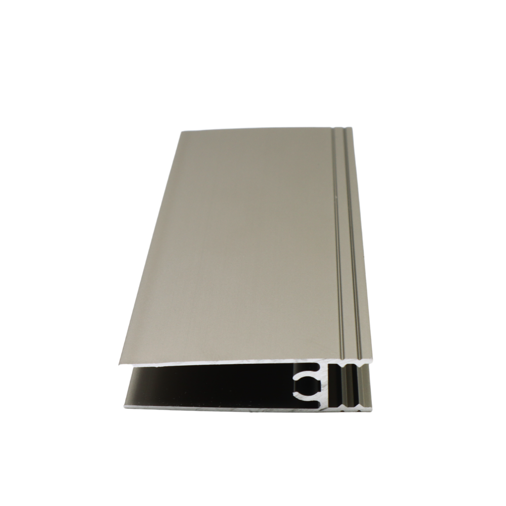 Profilé Horizontal Inférieur en Aluminium de 10 mm 560 cm - Anodisé Champagne
